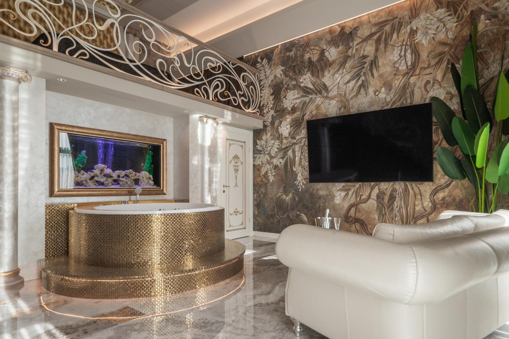 Jacuzzi Exotica Apartment Klaipėda Dış mekan fotoğraf